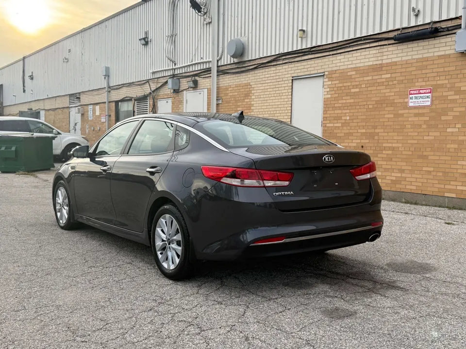 Kia Optima 2016 photo 4