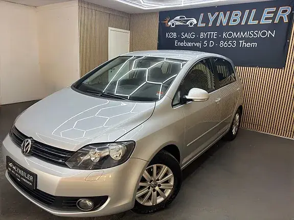 Volkswagen Golf Plus 2012 photo 2