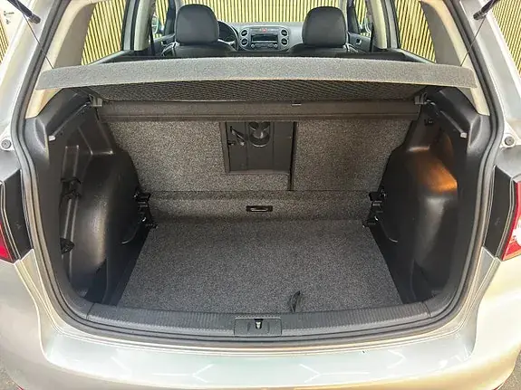 Volkswagen Golf Plus 2012 photo 5