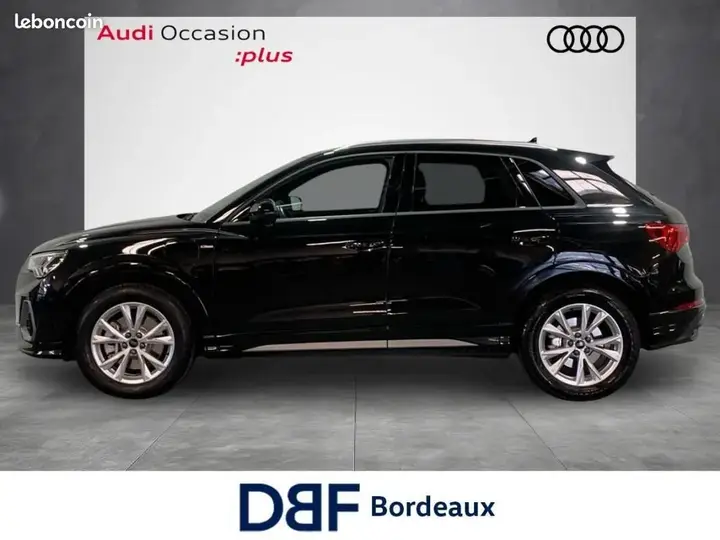 Audi Q3 2023 photo 2