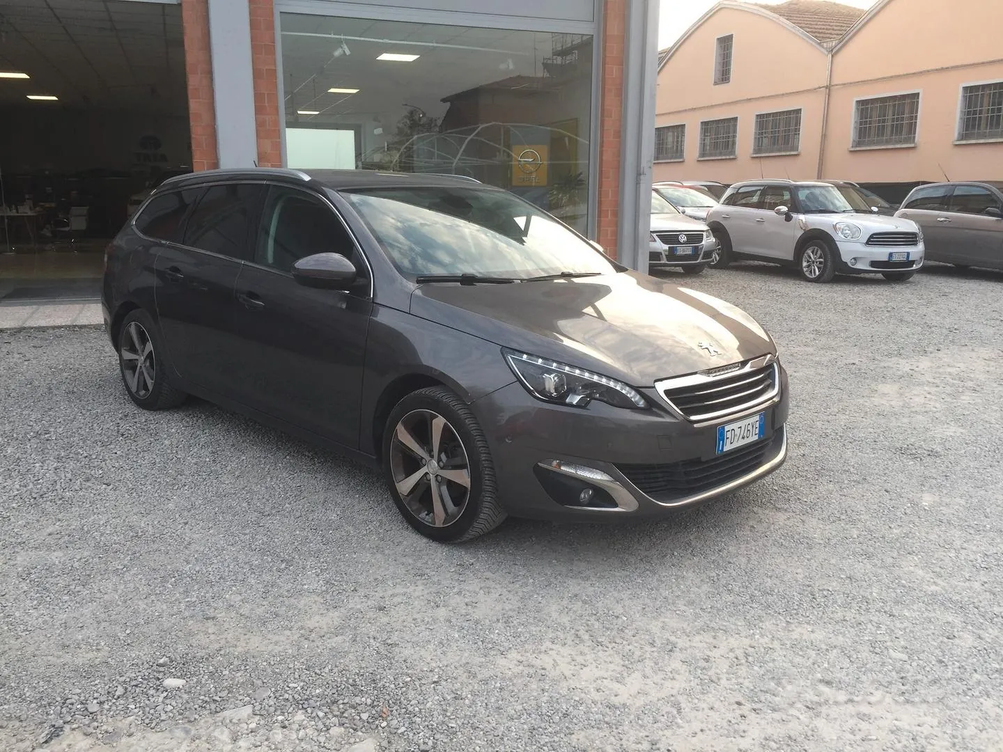 Peugeot 308 2016 photo 2
