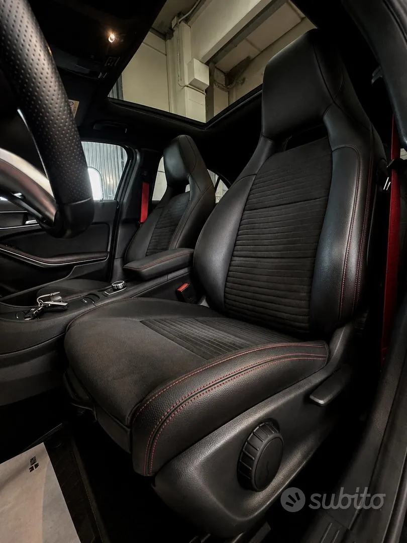 Mercedes-Benz A 250 2017 photo 3