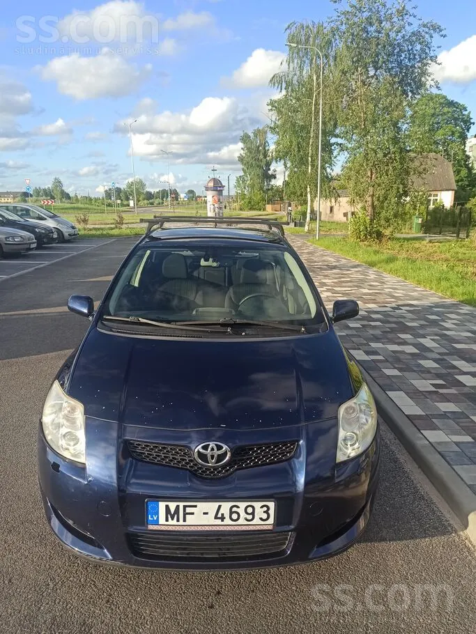 Toyota Auris