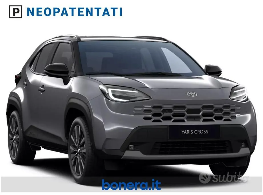 Toyota Yaris Cross 2023 photo 2