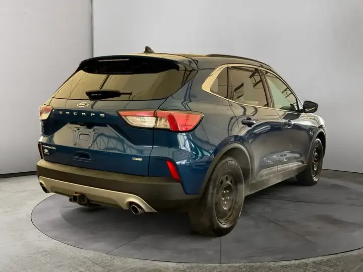 Ford Escape 2022 photo 5