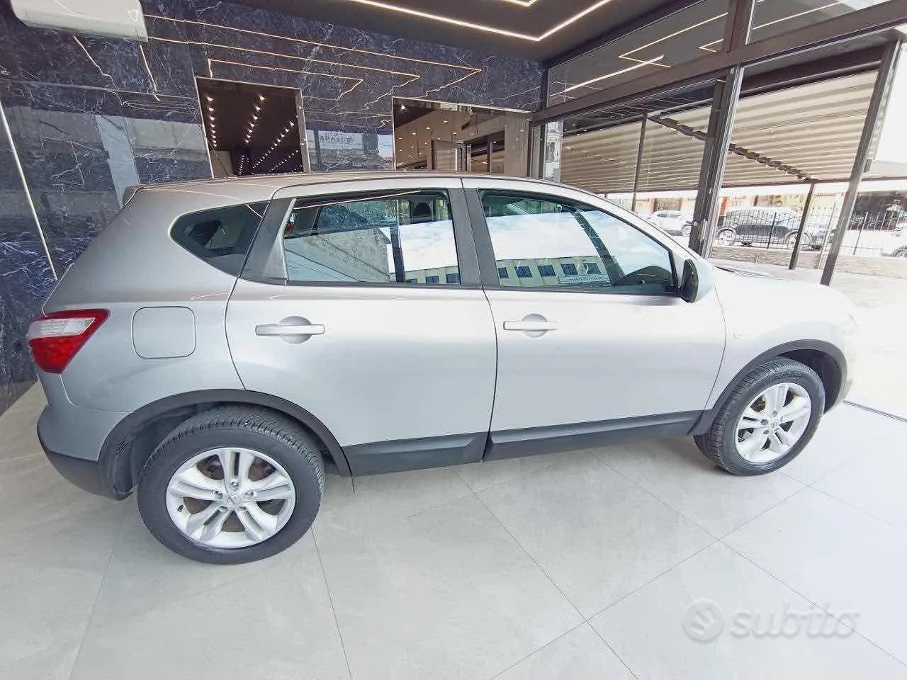Nissan Qashqai 2011 photo 5