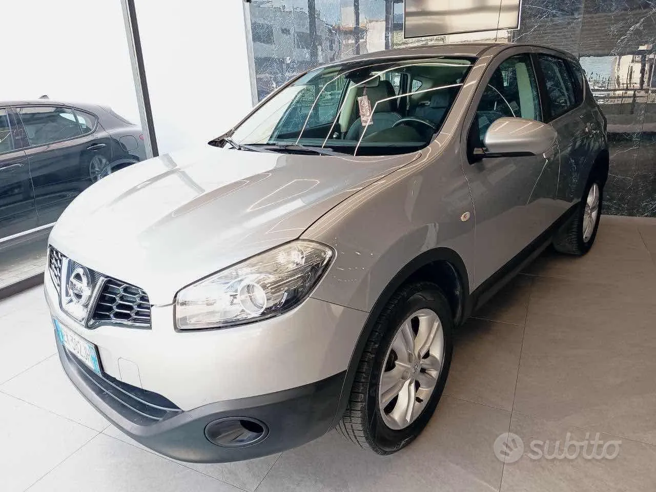 Nissan Qashqai 2011 photo 2