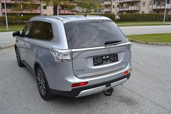 Mitsubishi Outlander 2015 photo 4