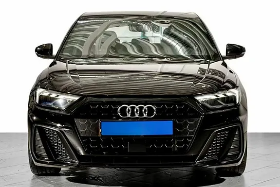 Audi A1 2020 photo 2