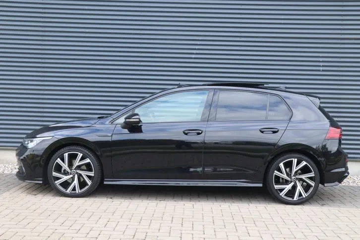 Volkswagen Golf 2020 photo 2