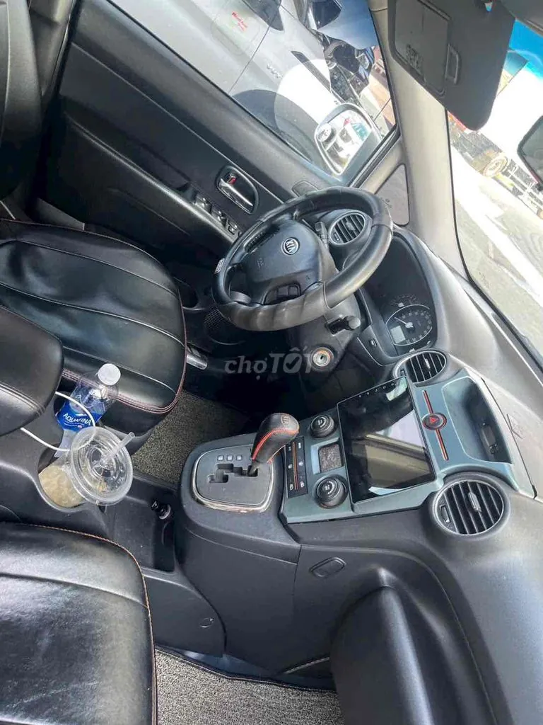 Kia Carens 2011 photo 5