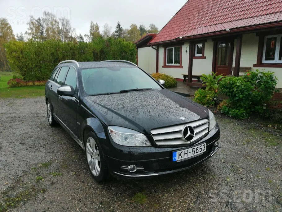 Mercedes-Benz C220
