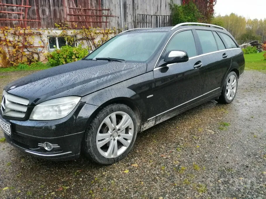 Mercedes-Benz C220 2008 photo 4