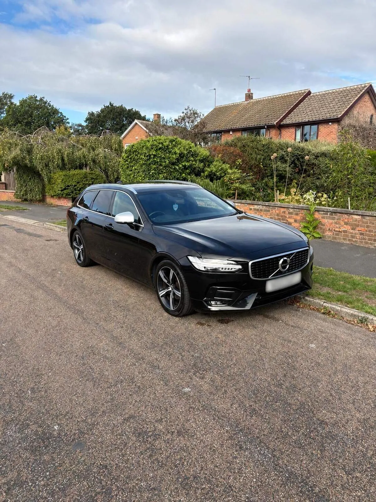 Volvo V90