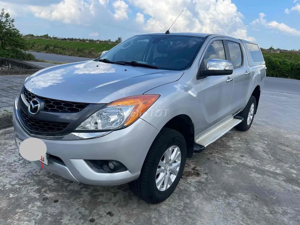Mazda Bt-50 2013 photo 2