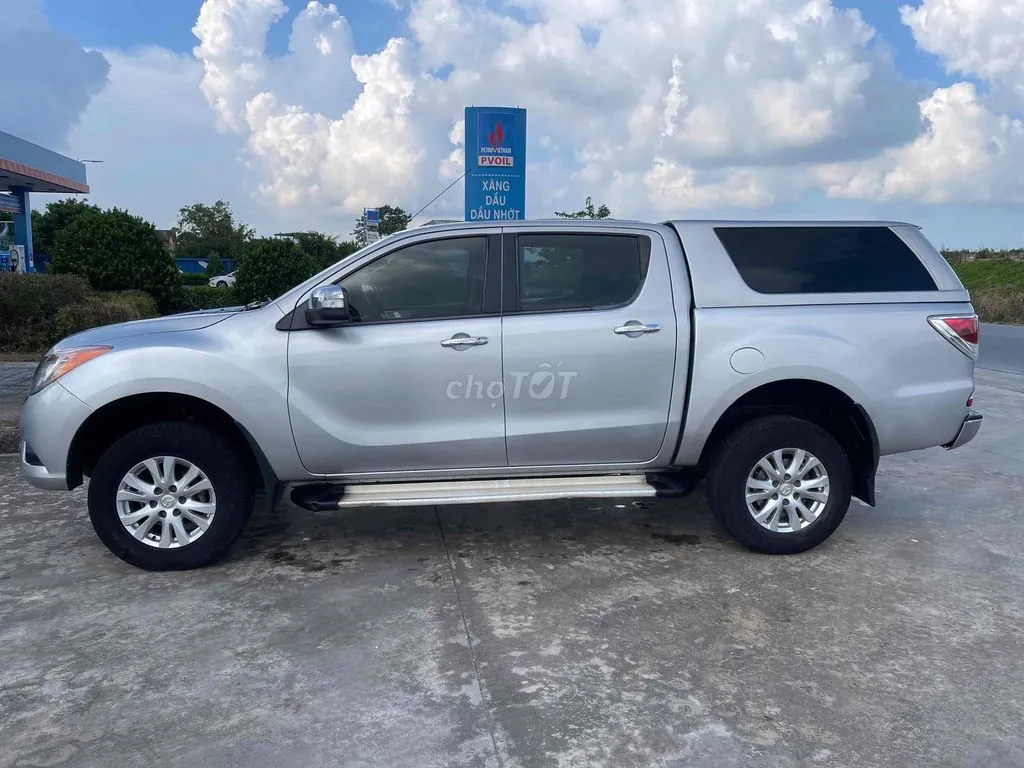 Mazda Bt-50 2013 photo 3