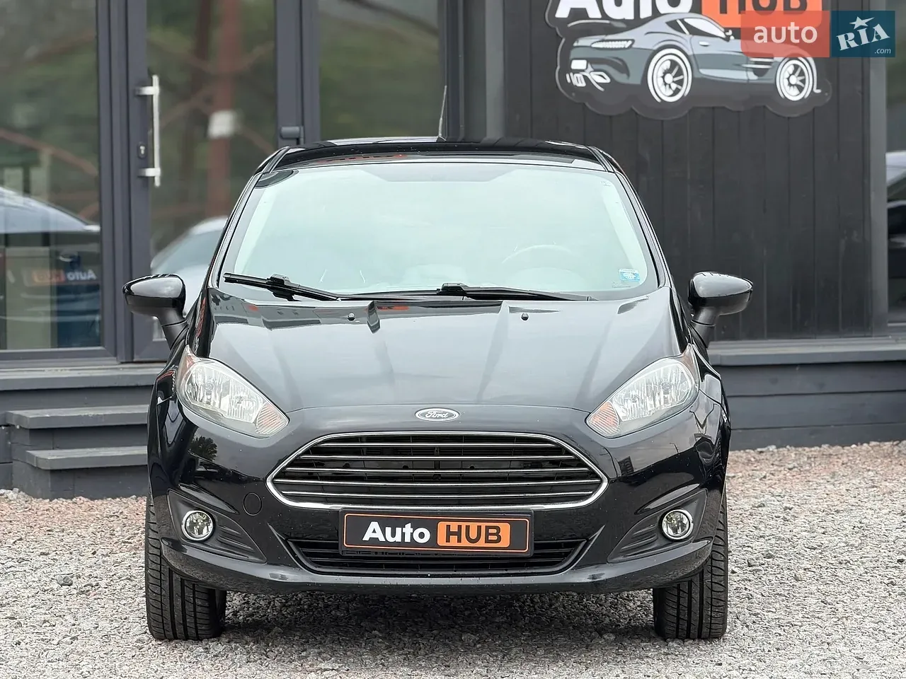 Ford Fiesta 2019 photo 2
