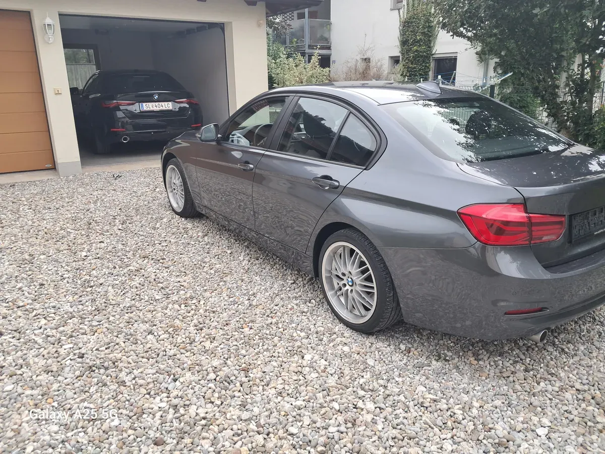 BMW 3 Series 2016 photo 2