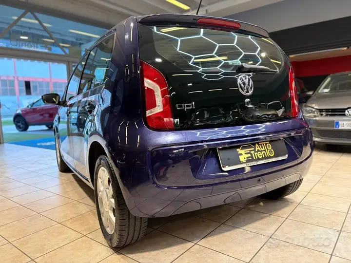 Volkswagen Up 2016 photo 5