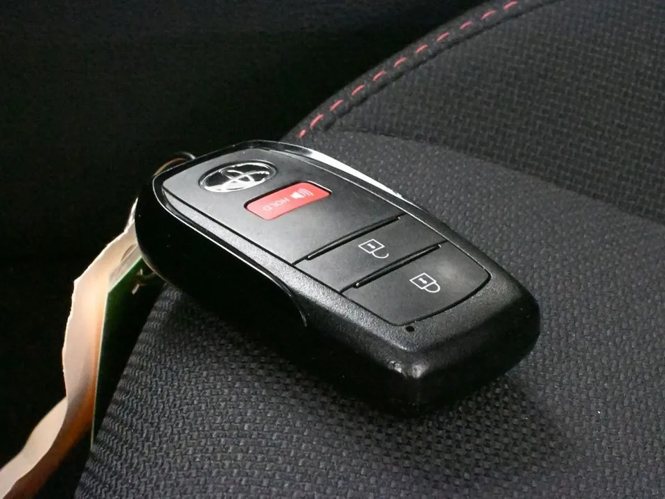 Toyota Prius 2025 photo 4