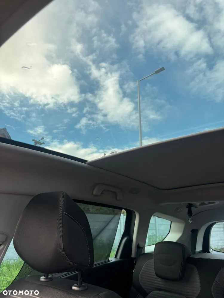 Renault Grand Scenic 2017 photo 2