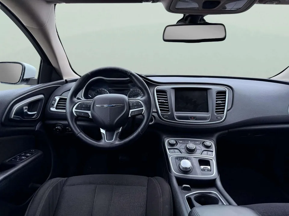 Chrysler 200 2015 photo 4