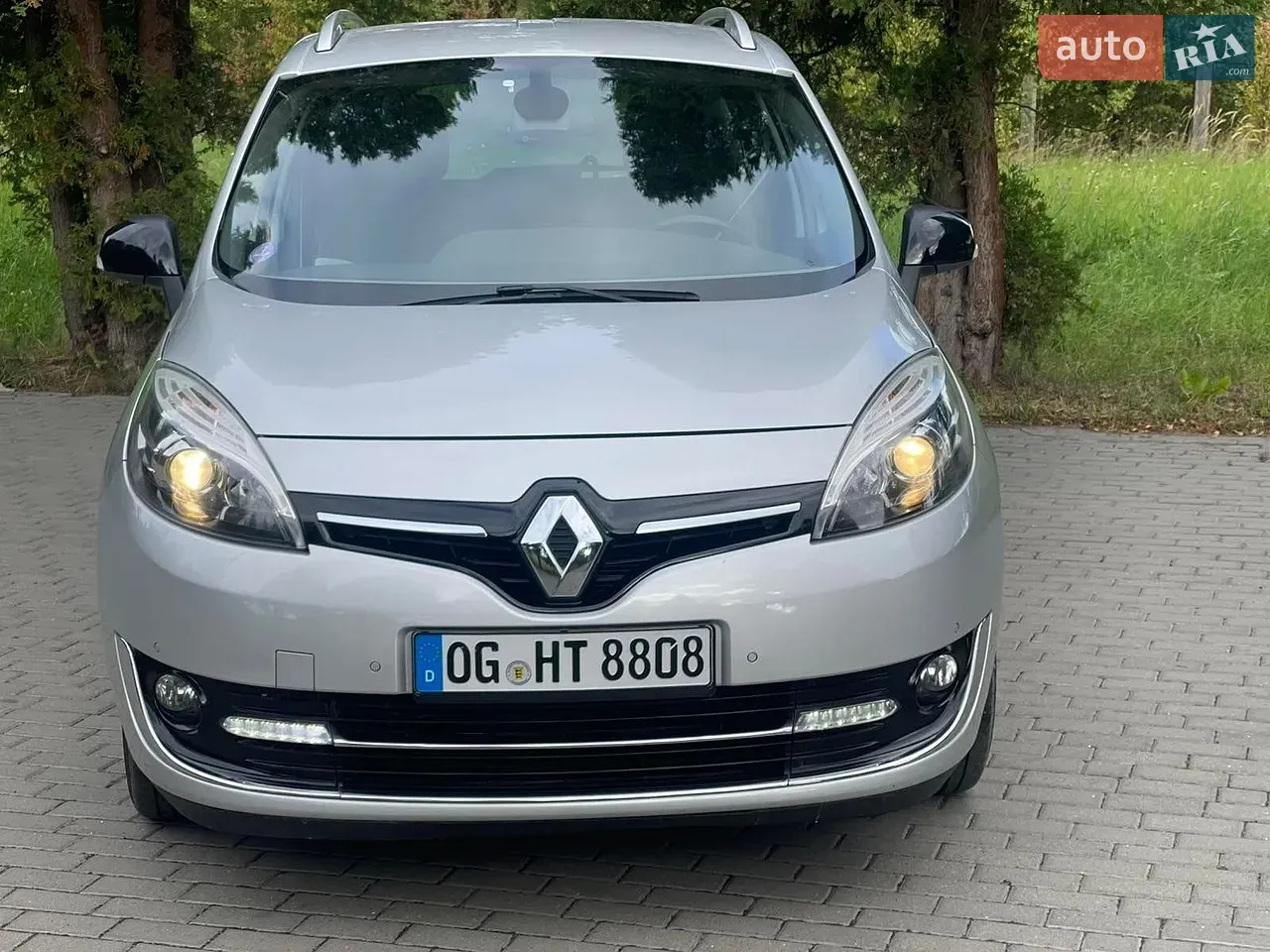 Renault Grand Scenic 2013 photo 4