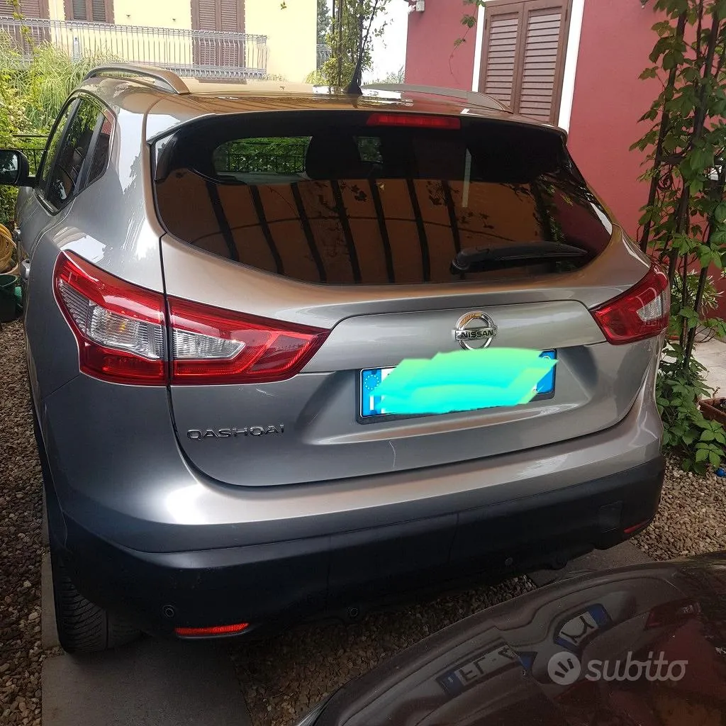 Nissan Qashqai 2015 photo 2