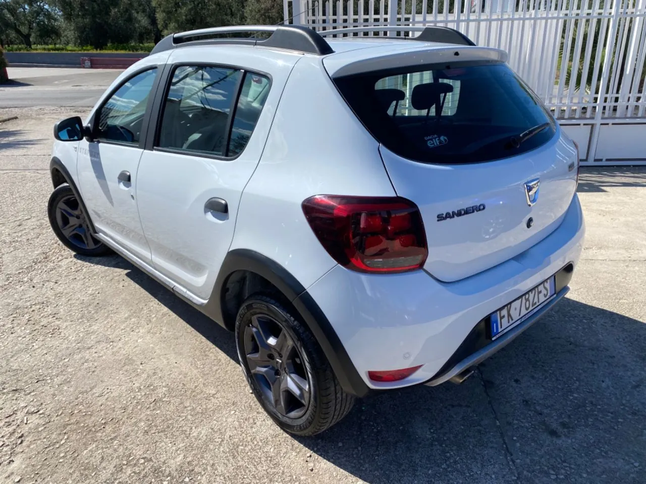 Dacia Sandero Stepway 2017 photo 3
