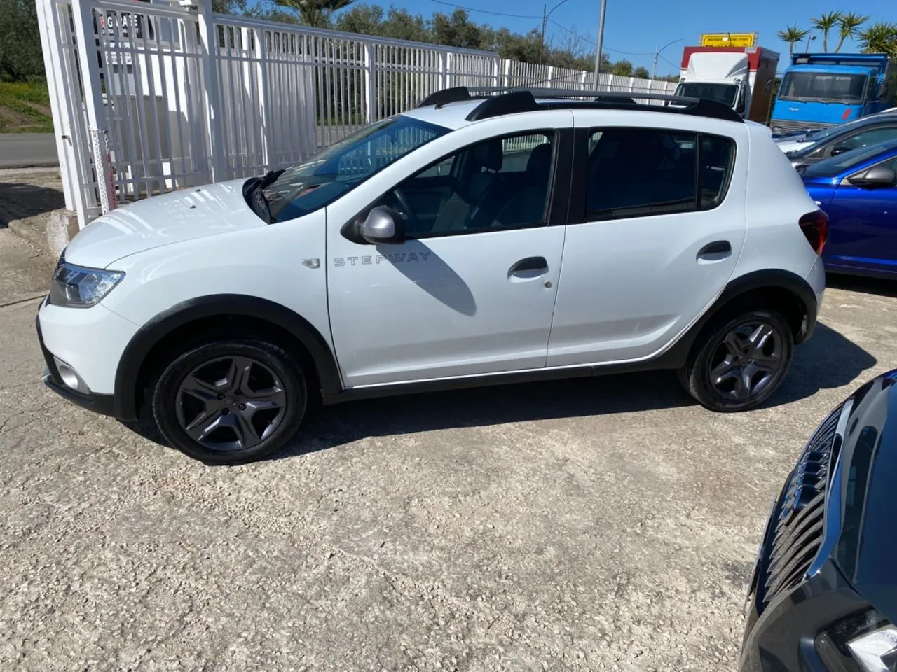 Dacia Sandero Stepway 2017 photo 2