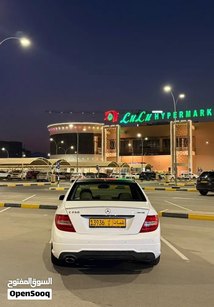 Mercedes-Benz C-Class 2014 photo 4