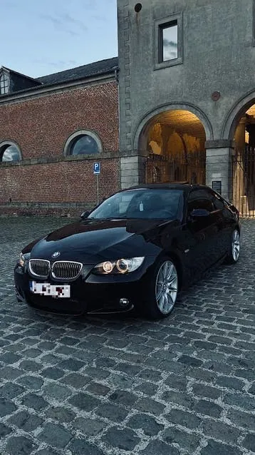 BMW 325I