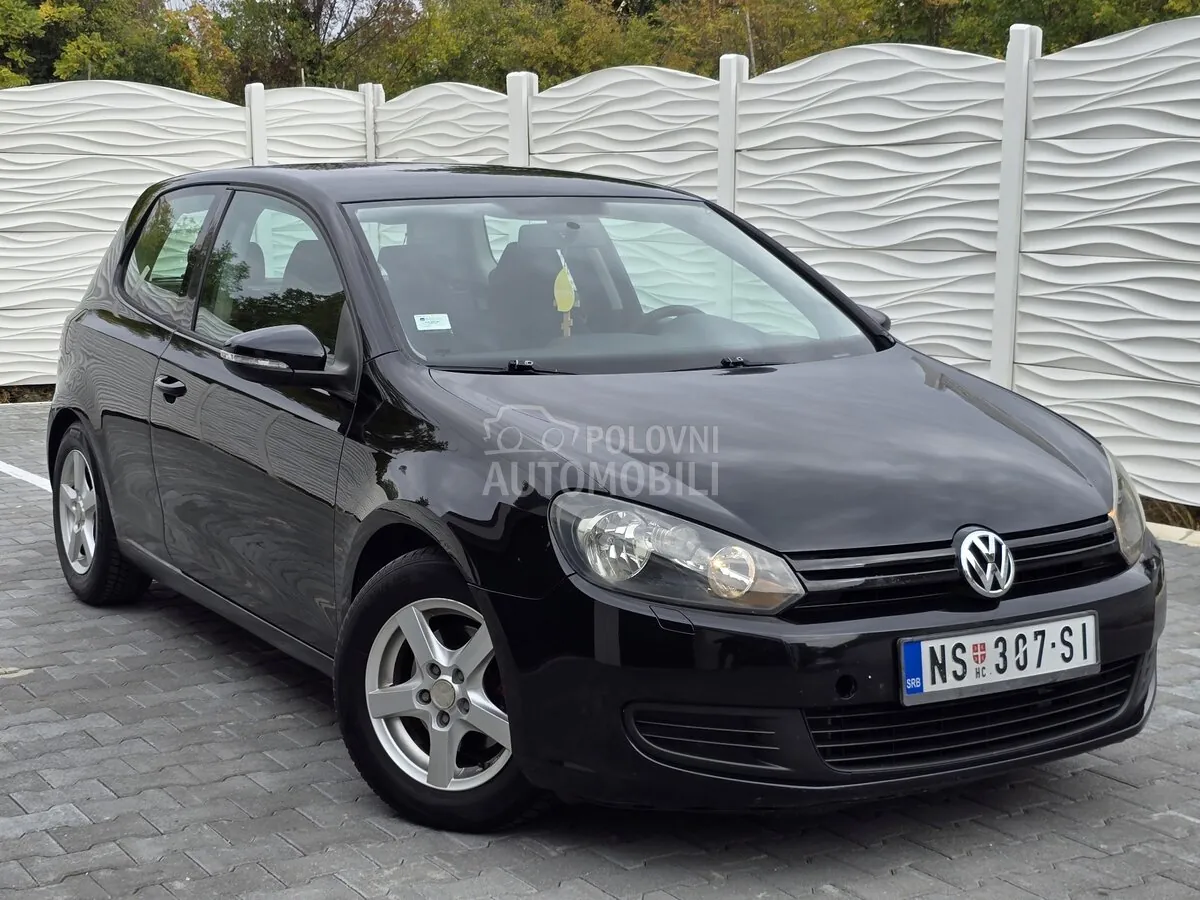 Volkswagen Golf 2009 photo 2