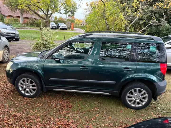 Skoda Yeti 2009 photo 4