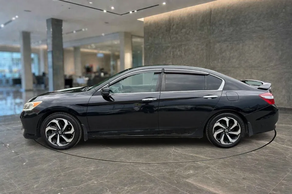 Honda Accord 2017 photo 5