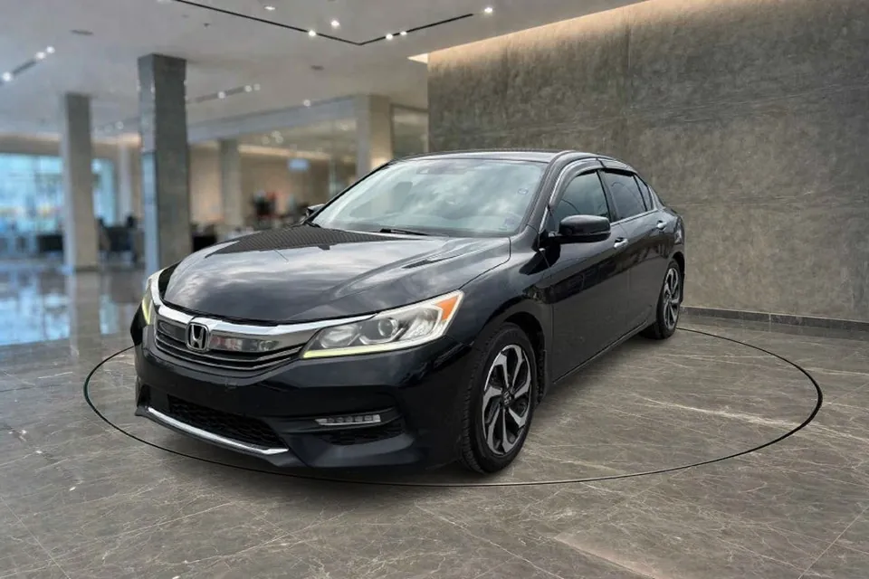 Honda Accord 2017 photo 3