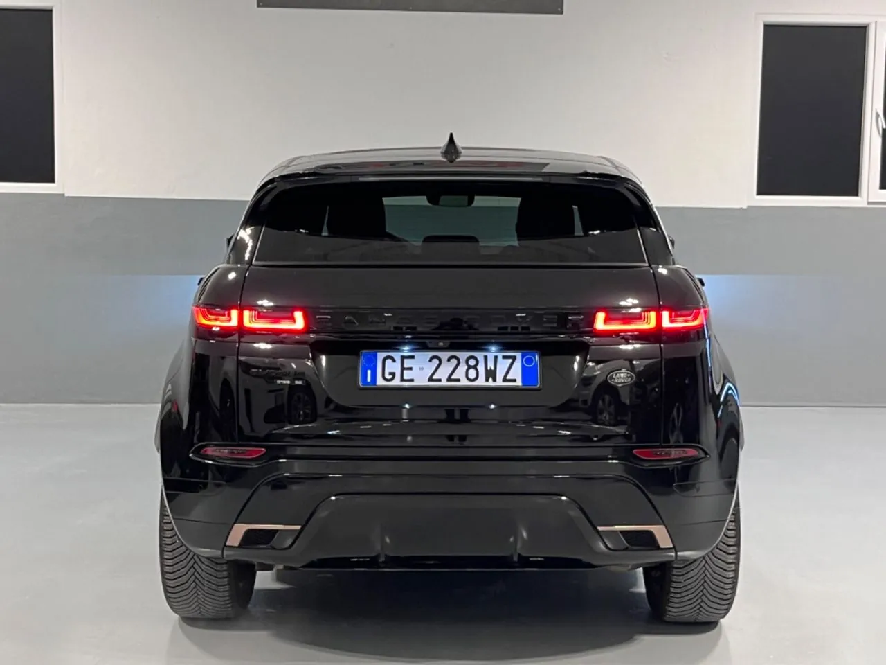 Land Rover Range Rover Evoque 2021 photo 5