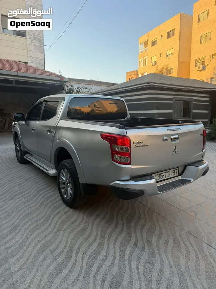Mitsubishi L200 2019 photo 4