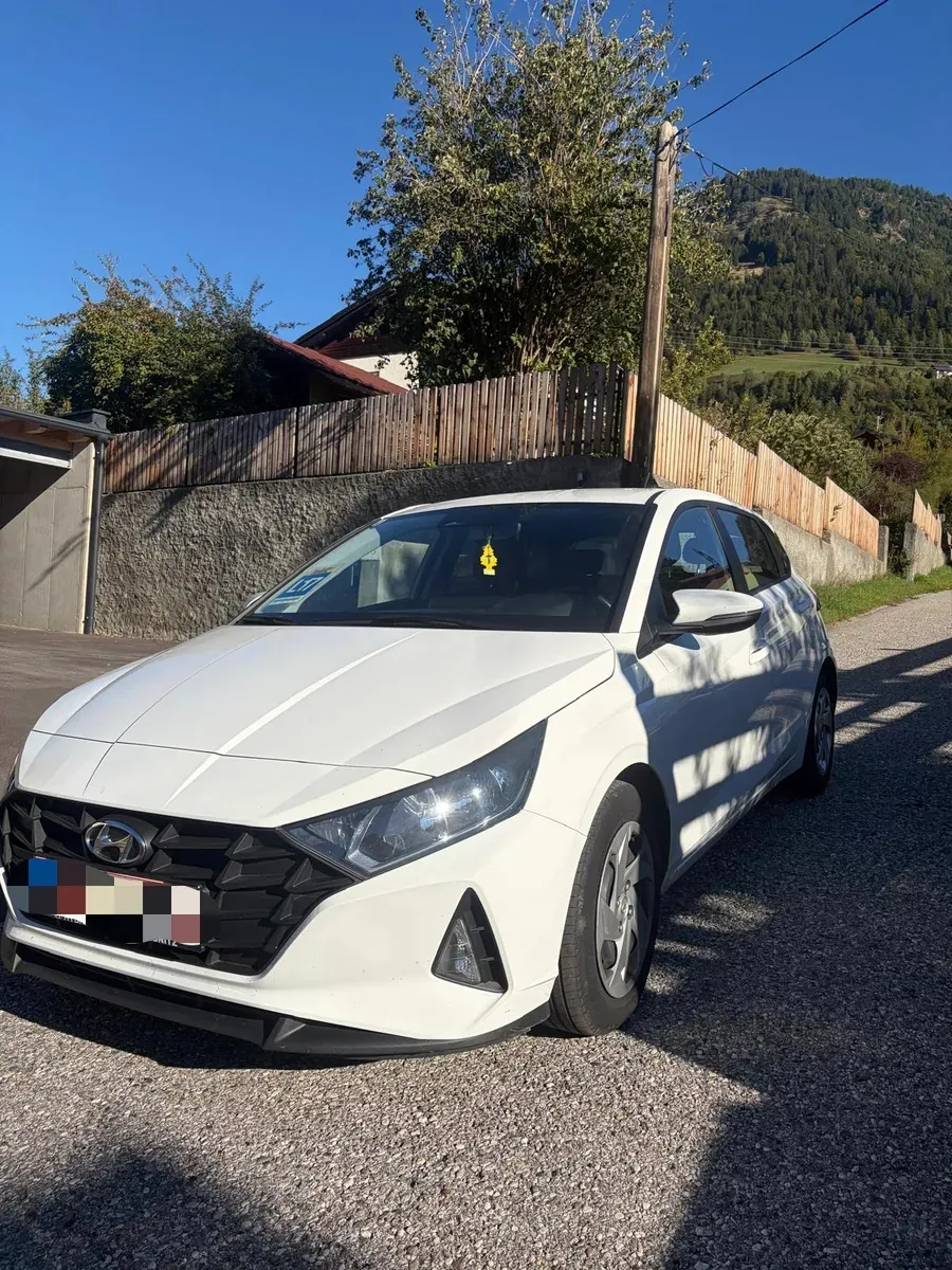 Hyundai I20