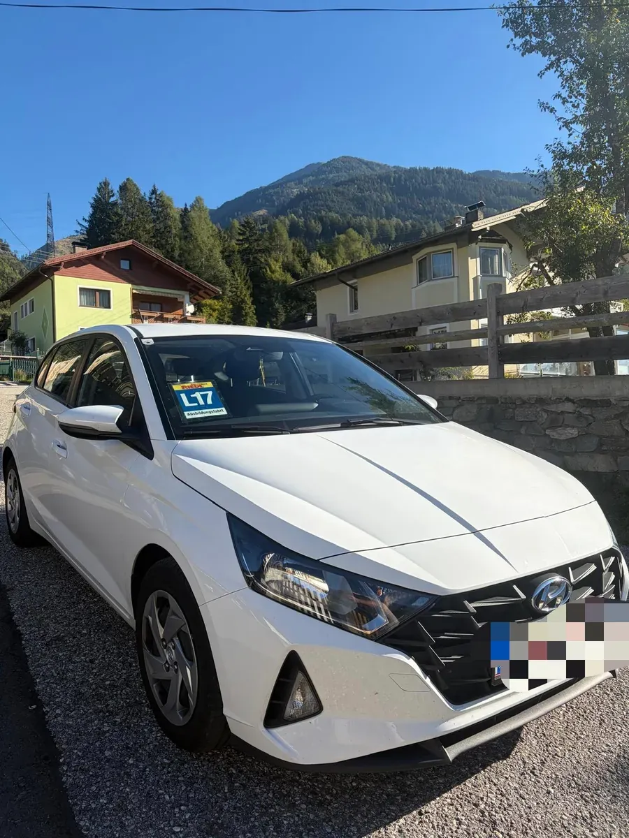 Hyundai I20 2021 photo 2
