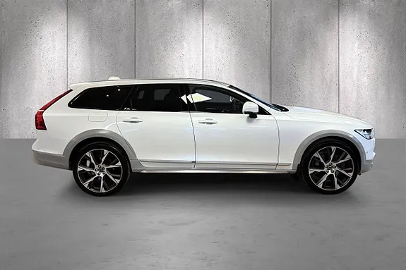 Volvo V90 Cross Country 2018 photo 4