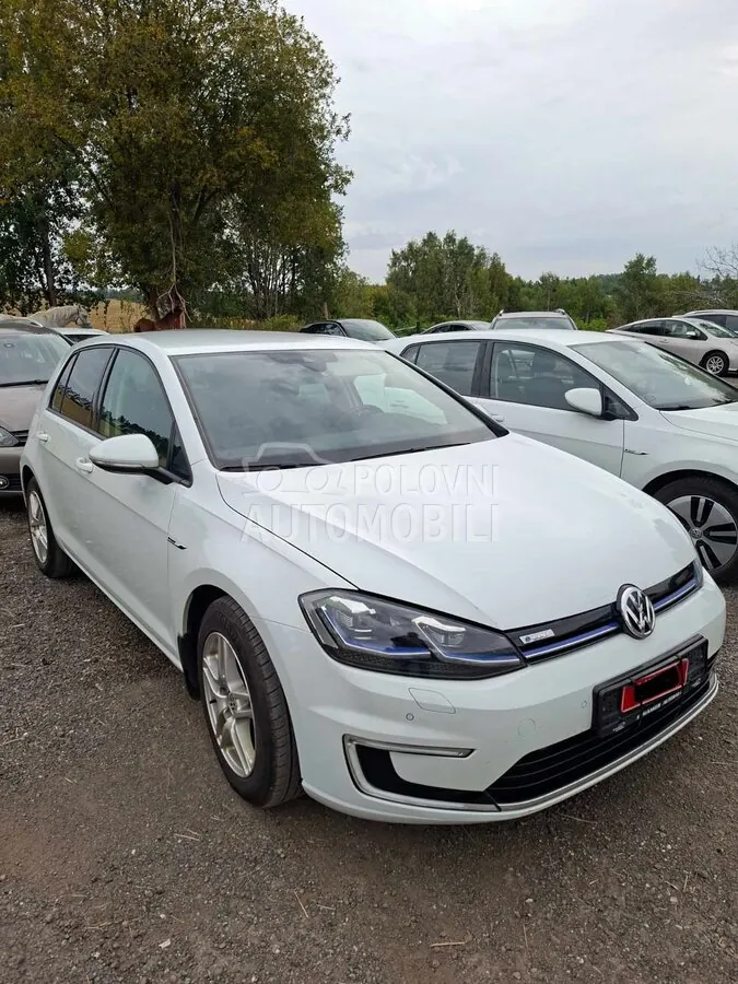 Volkswagen Golf 2018 photo 4