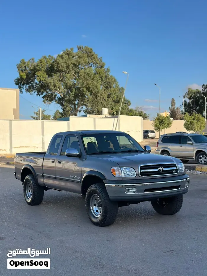 Toyota Tundra 2002 photo 2