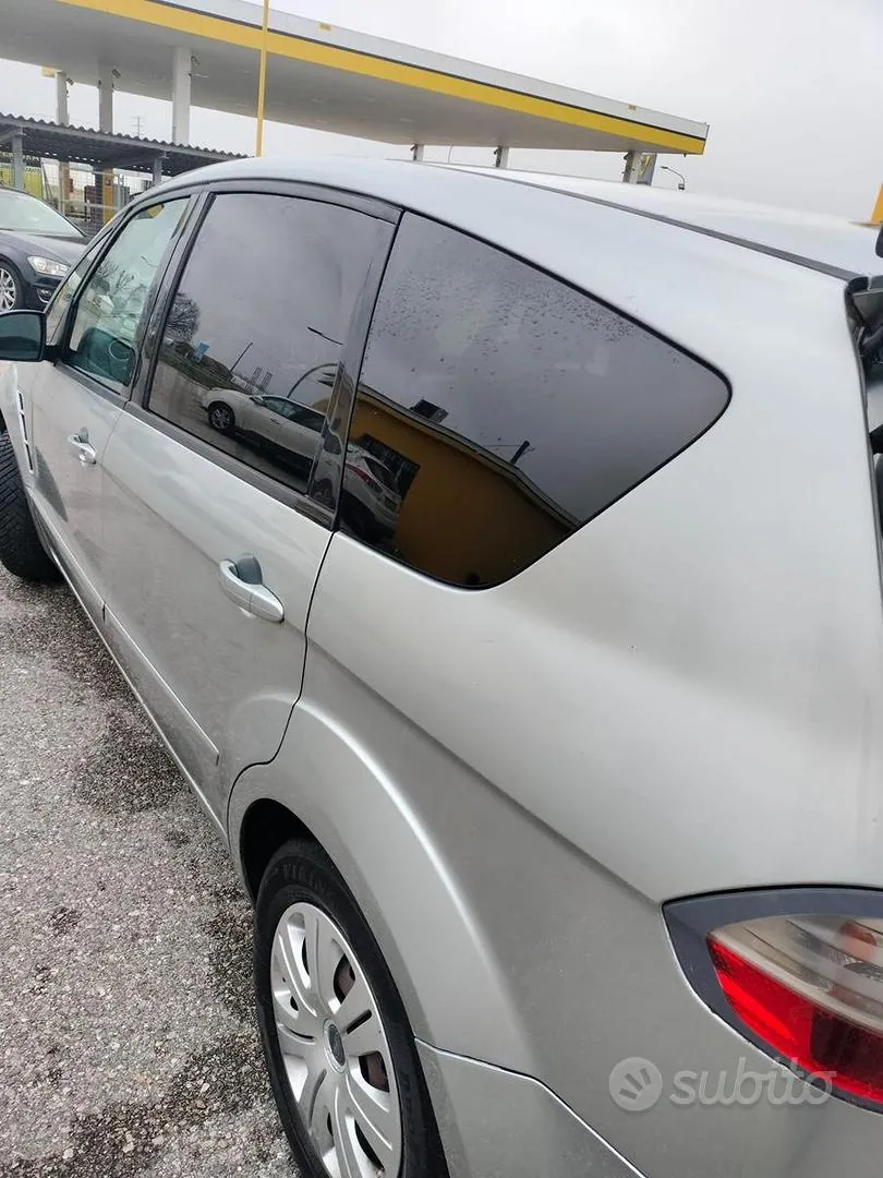 Ford S-Max 2007 photo 4