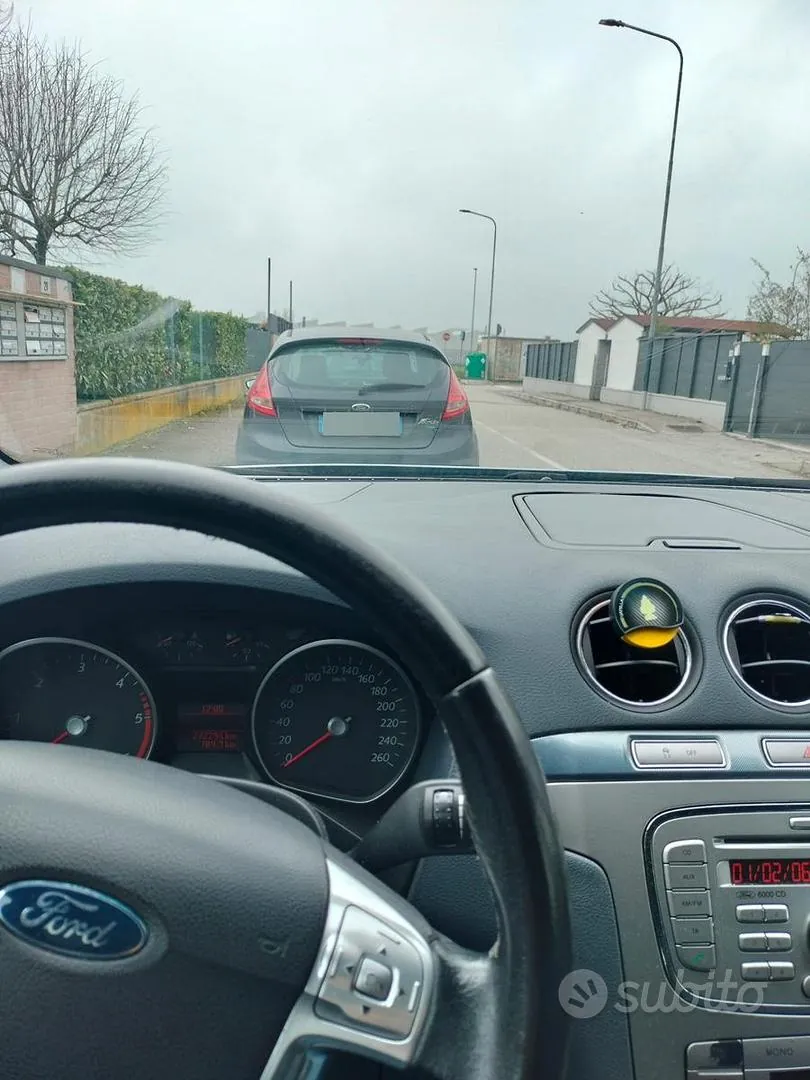 Ford S-Max 2007 photo 3