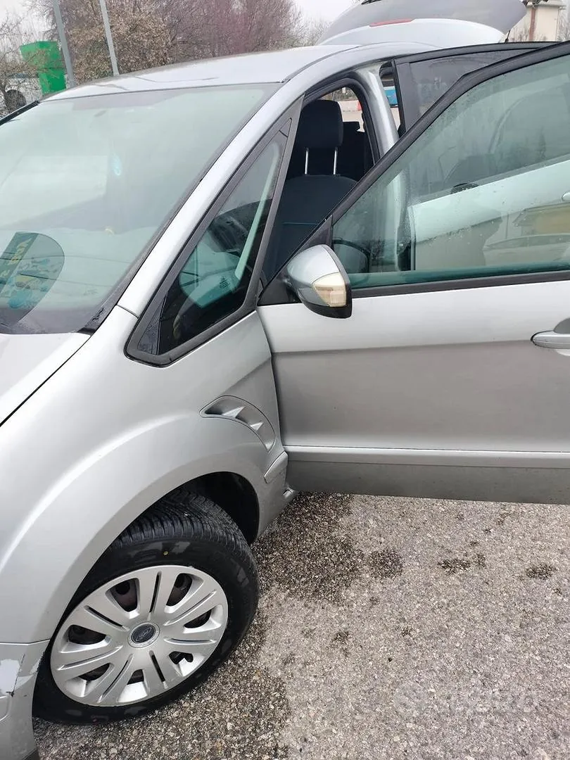 Ford S-Max 2007 photo 2