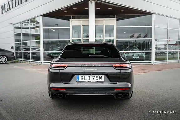 Porsche Panamera 2019 photo 4