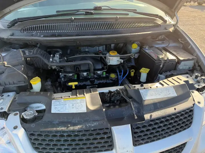 Dodge Caravan 2006 photo 4