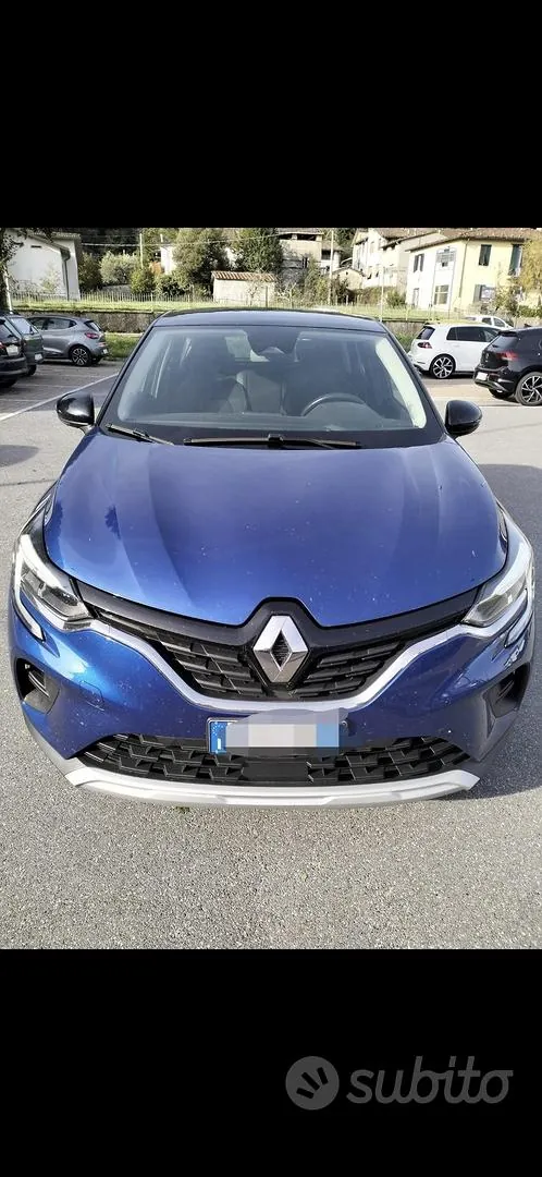 Renault Captur 2023 photo 2