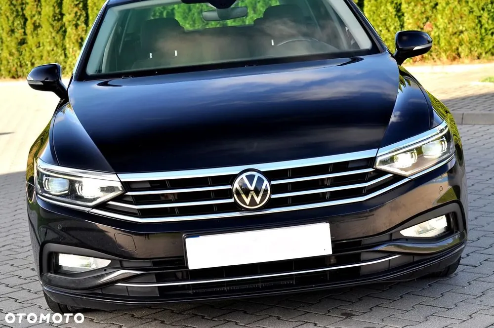Volkswagen Passat 2022 photo 4